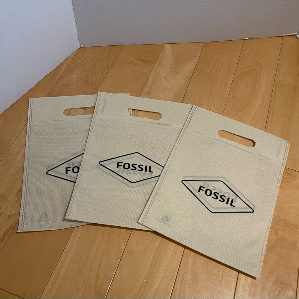 New Fossil Cream Tote Dust Bags